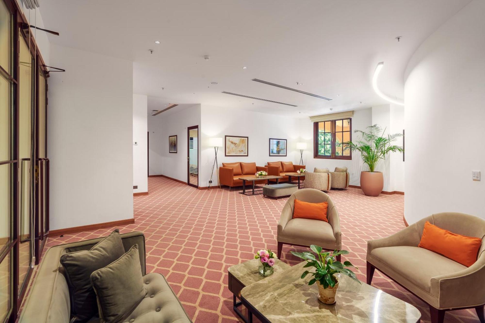 Hotel Dlf Club 5 à Gurgaon Extérieur photo