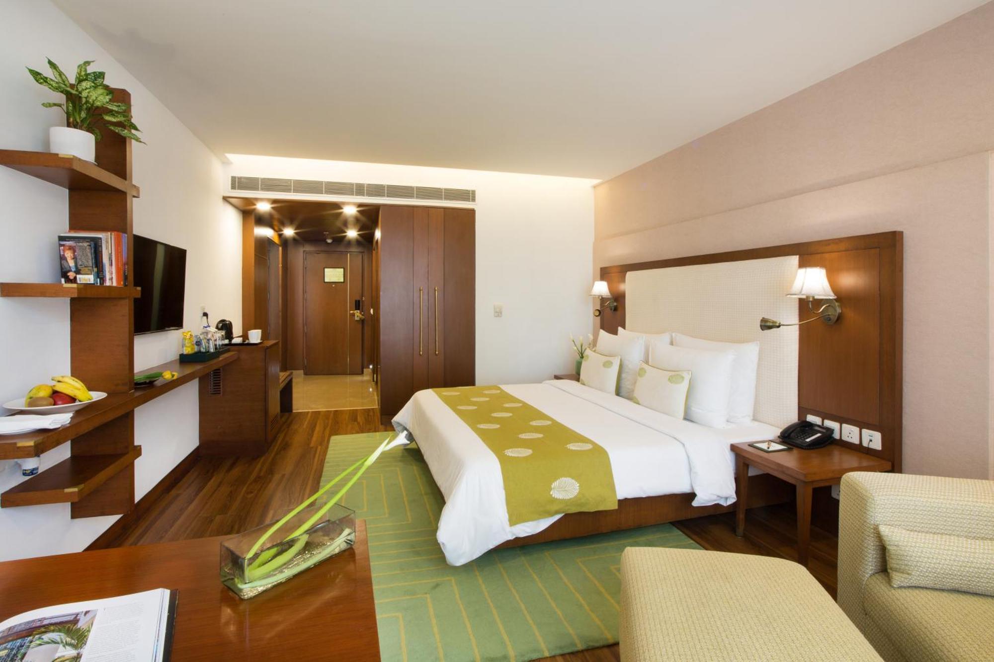 Hotel Dlf Club 5 à Gurgaon Extérieur photo