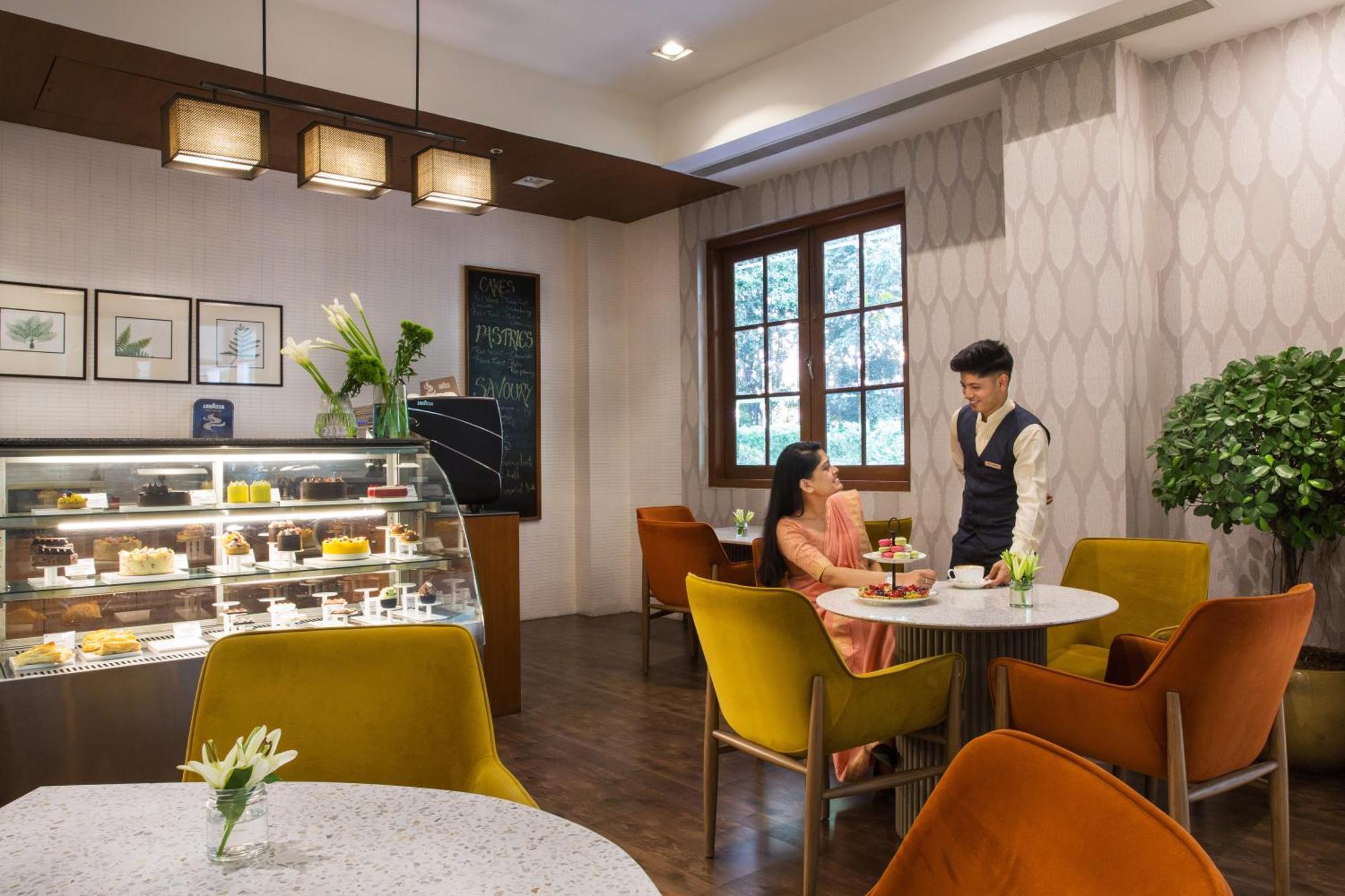 Hotel Dlf Club 5 à Gurgaon Extérieur photo